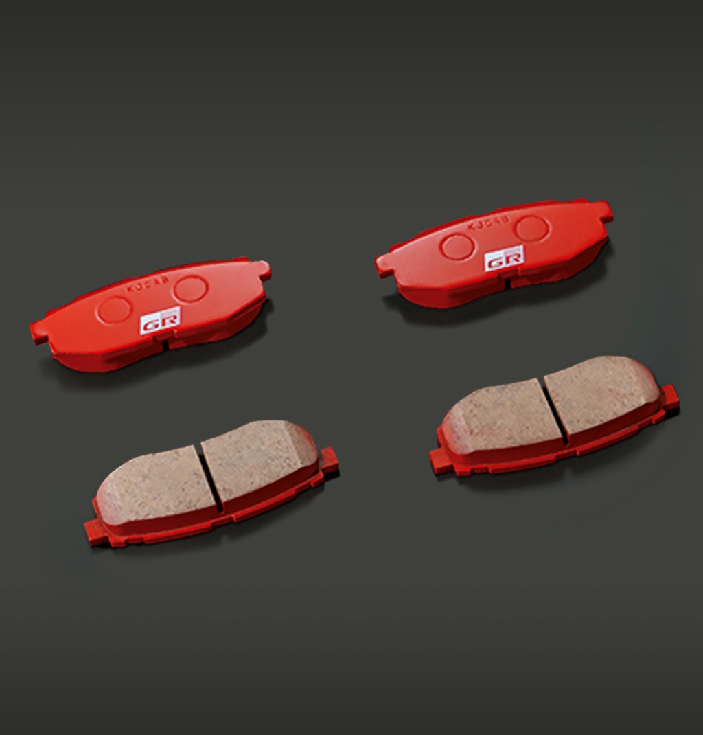 GR 브레이크 패드 KRW 704,000 (VAT 포함, 공임 별도)