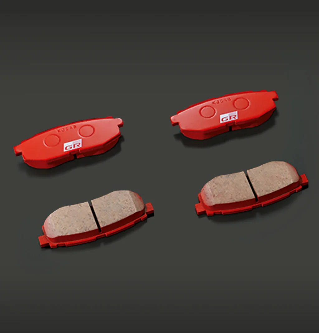 GR 브레이크 패드 KRW 704,000 (VAT 포함, 공임 별도)